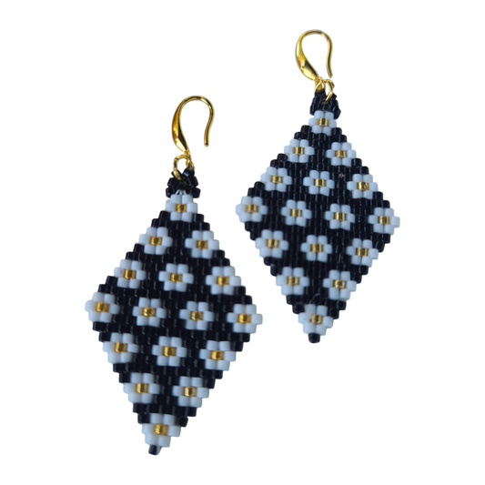 Daisy Beaded Earrings